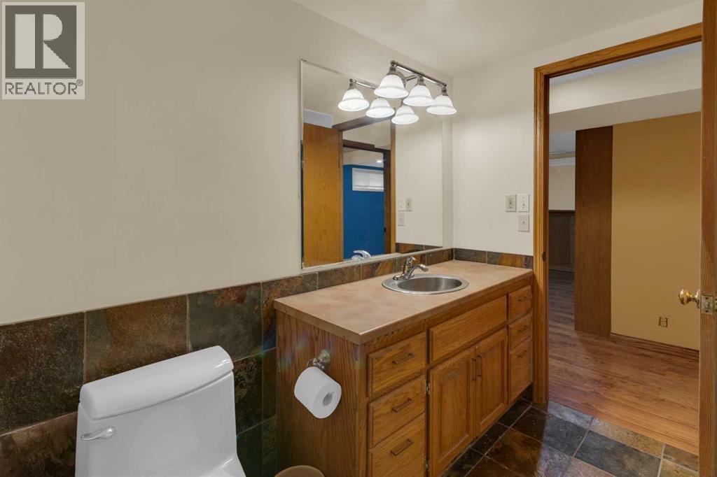 47 Hillgrove Drive SW, Calgary, Alberta  T2V 3L5 - Photo 27 - A2324210