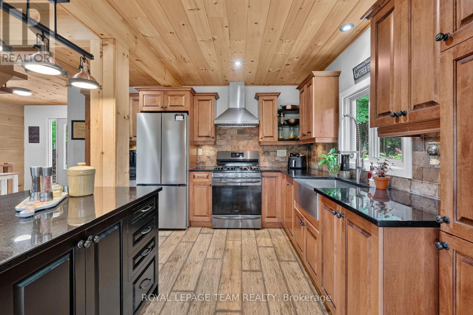 102 A & B Mcvicar Lane, Mcnab/braeside, Ontario  K0A 3L0 - Photo 6 - X13516264