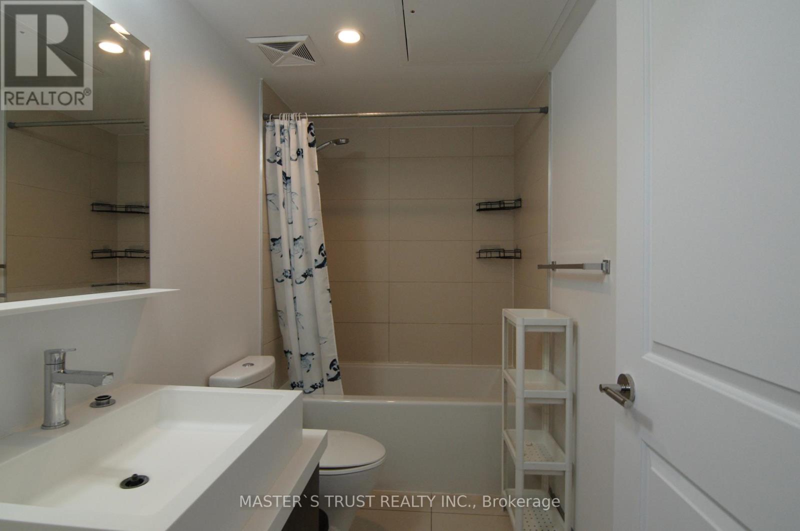 2308 - 1080 Bay Street, Toronto, Ontario  M5S 0A5 - Photo 4 - C13516228