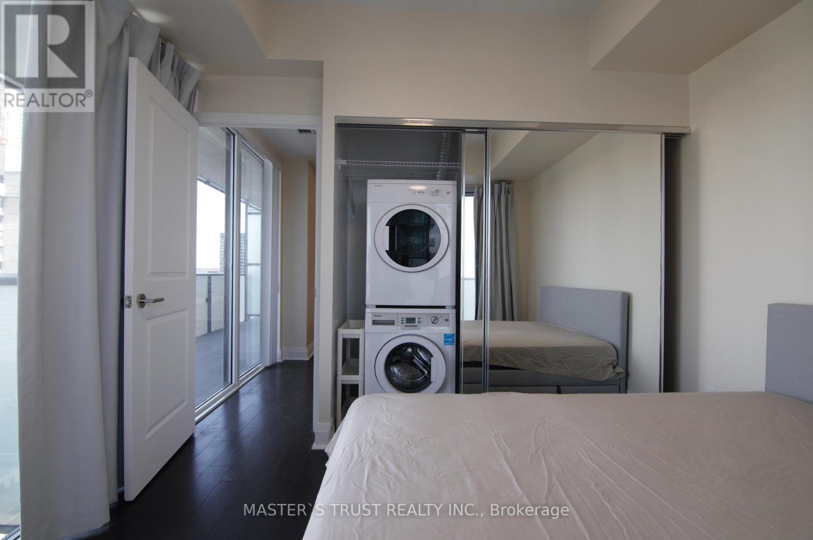 2308 - 1080 Bay Street, Toronto, Ontario  M5S 0A5 - Photo 9 - C13516228