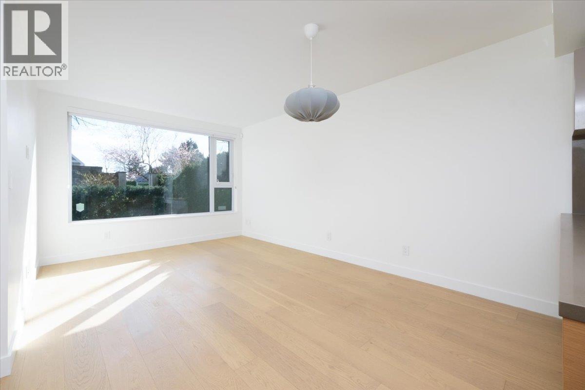 1581 W 57th Avenue, Vancouver, British Columbia  V6P 0H7 - Photo 6 - R3142132