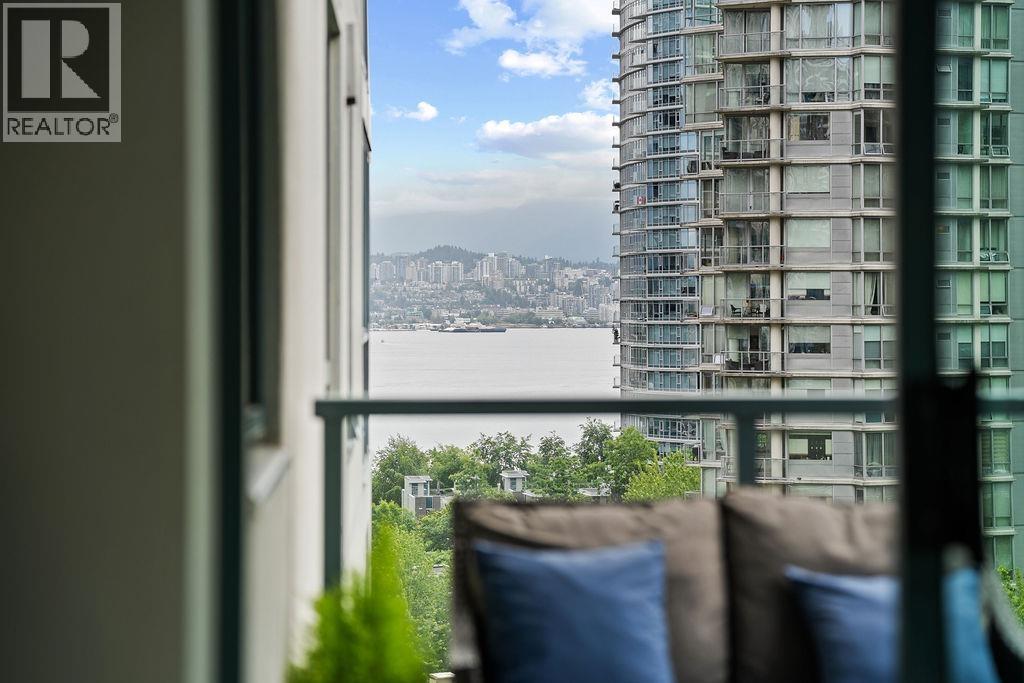 1005 1238 Melville Street, Vancouver, British Columbia  V6E 4N2 - Photo 23 - R3142154