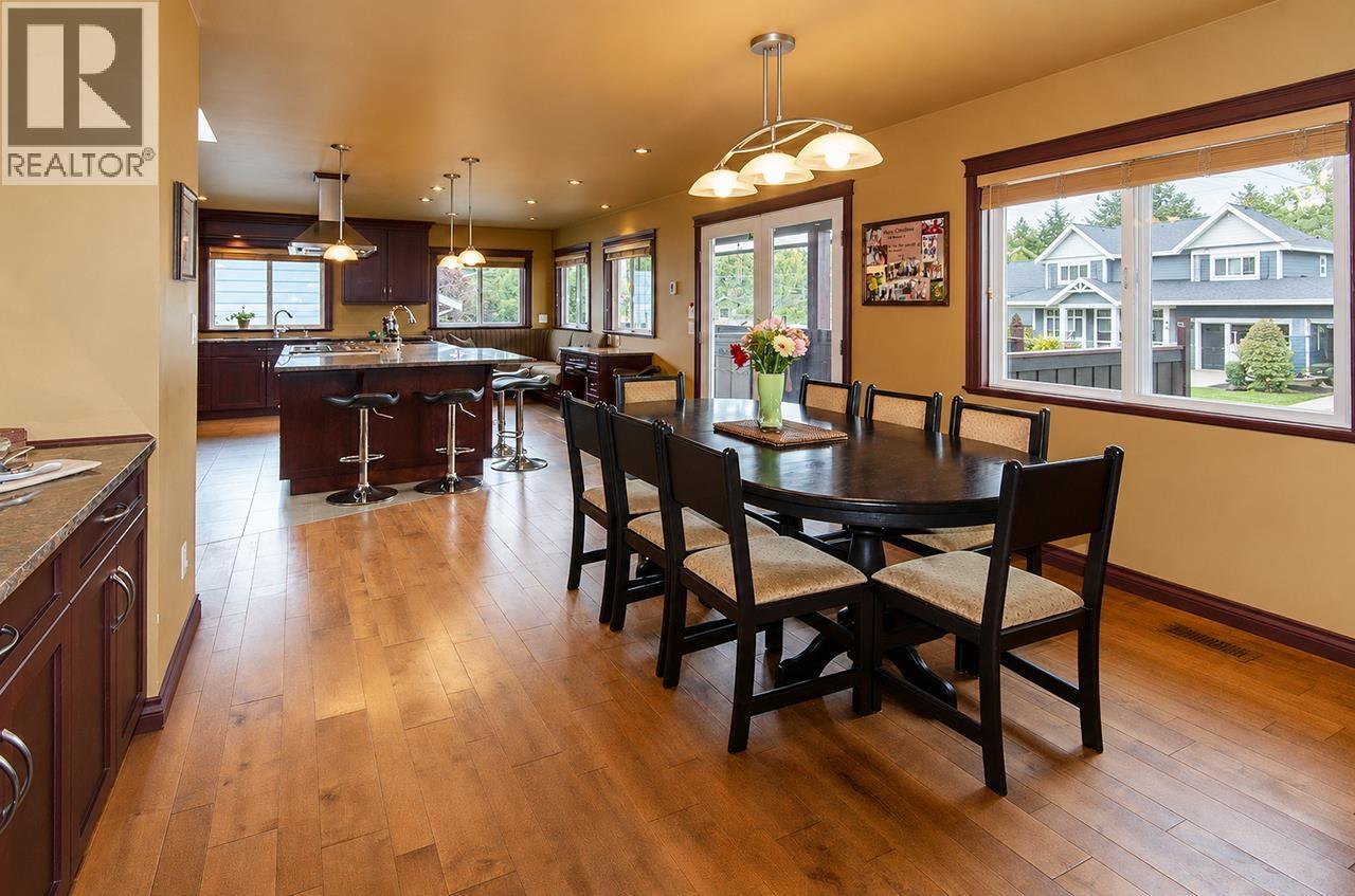 667 Colinet Street, Coquitlam, British Columbia  V3J 4X3 - Photo 4 - R3140933