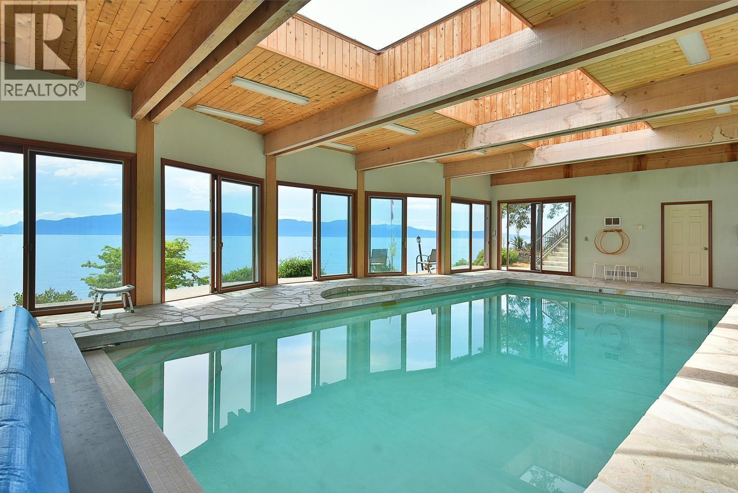 11579 Sunshine Coast Highway, Halfmoon Bay, British Columbia  V7Z 1C1 - Photo 21 - R3142148