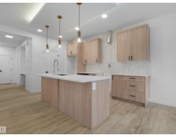 8241 KIRIAK LO SW, Edmonton, Alberta