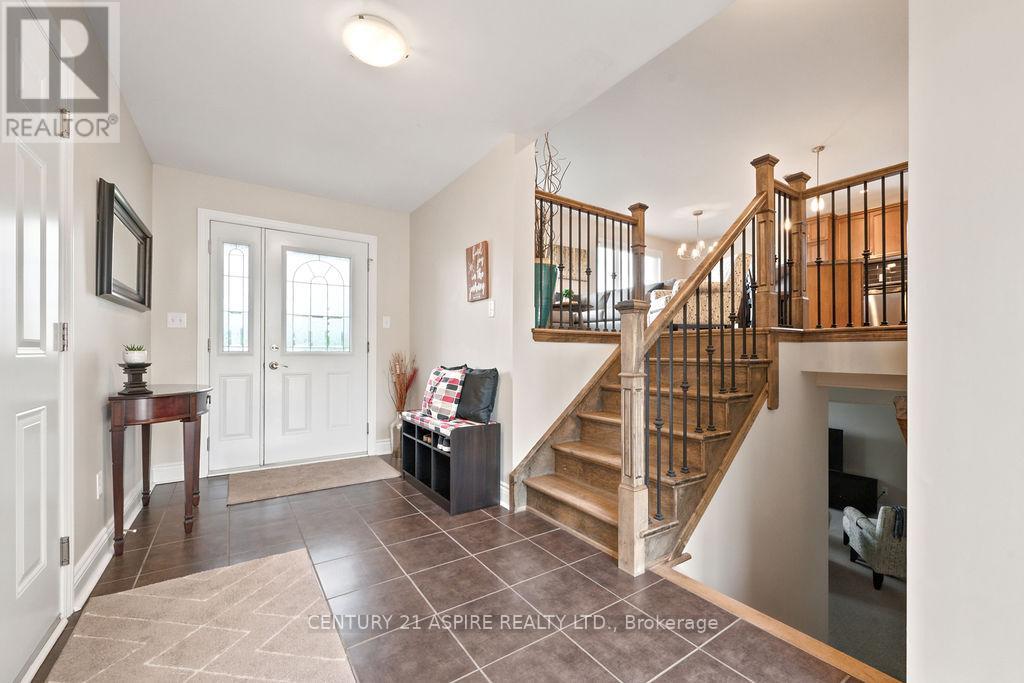 23 Boulder Creek Trail, Petawawa, Ontario K8H 0B2 - Photo 5 - X13513996