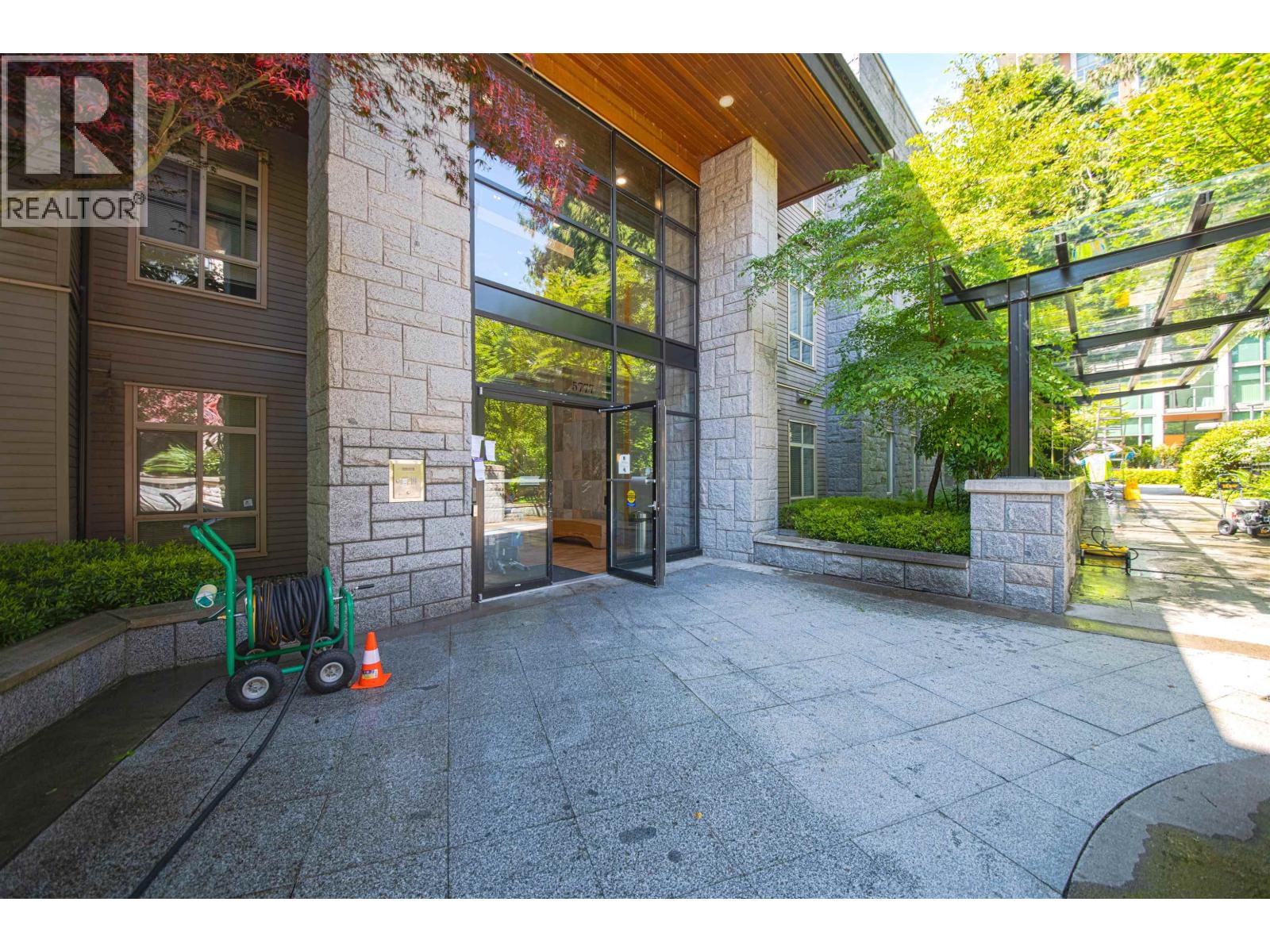 225 5777 Birney Avenue, Vancouver, British Columbia V6S 0A4 - Photo 3 - R3142138