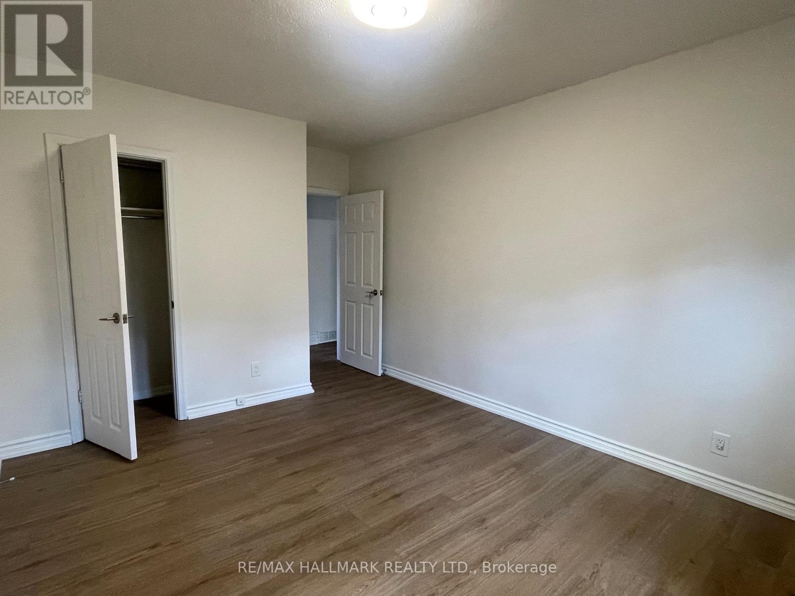 Main Floor - 116 Cartier Crescent, Richmond Hill, Ontario  L4C 2N6 - Photo 5 - N13481844