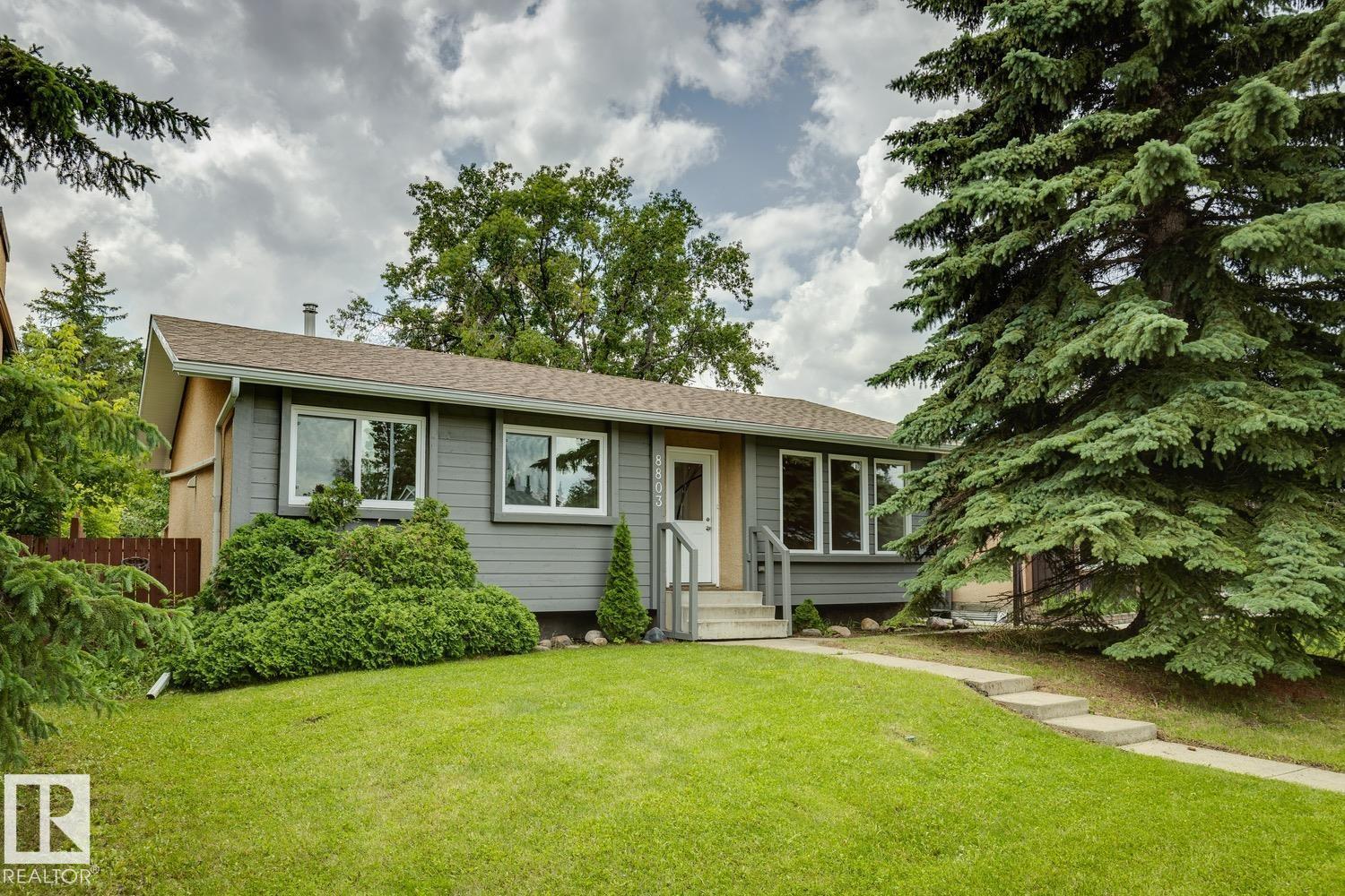 8803 25A AV NW, Edmonton