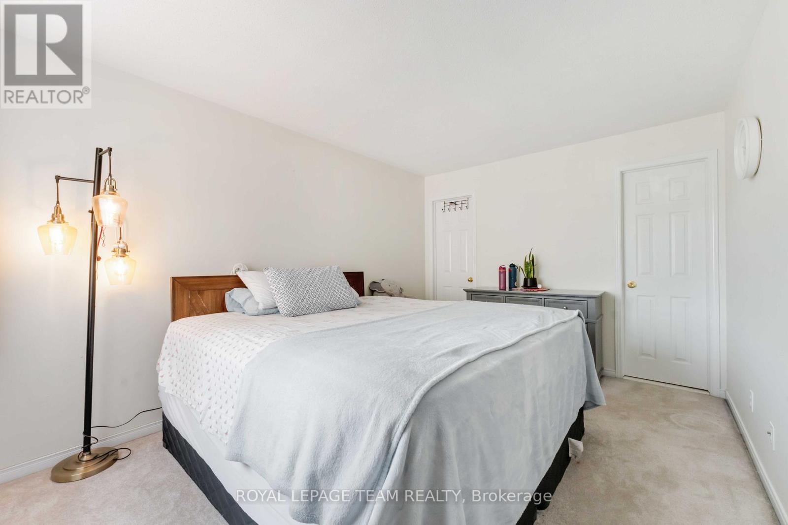 16 Cohen Avenue, Ottawa, Ontario  K2L 4E9 - Photo 14 - X13516368