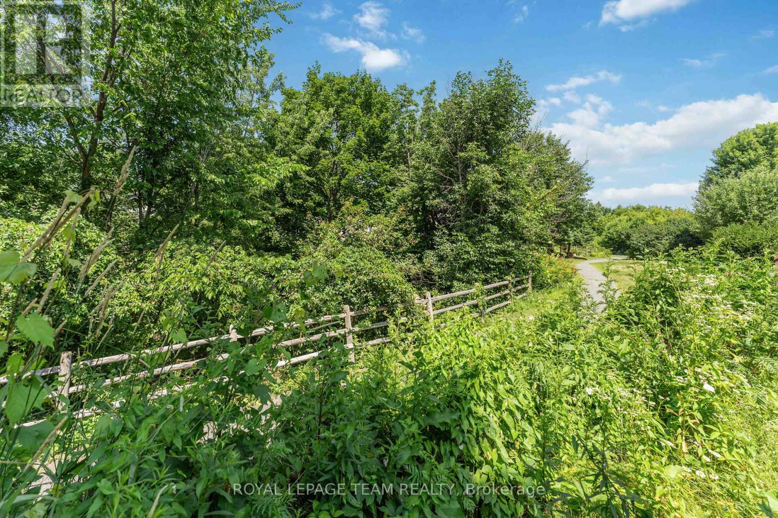 16 Cohen Avenue, Ottawa, Ontario  K2L 4E9 - Photo 30 - X13516368