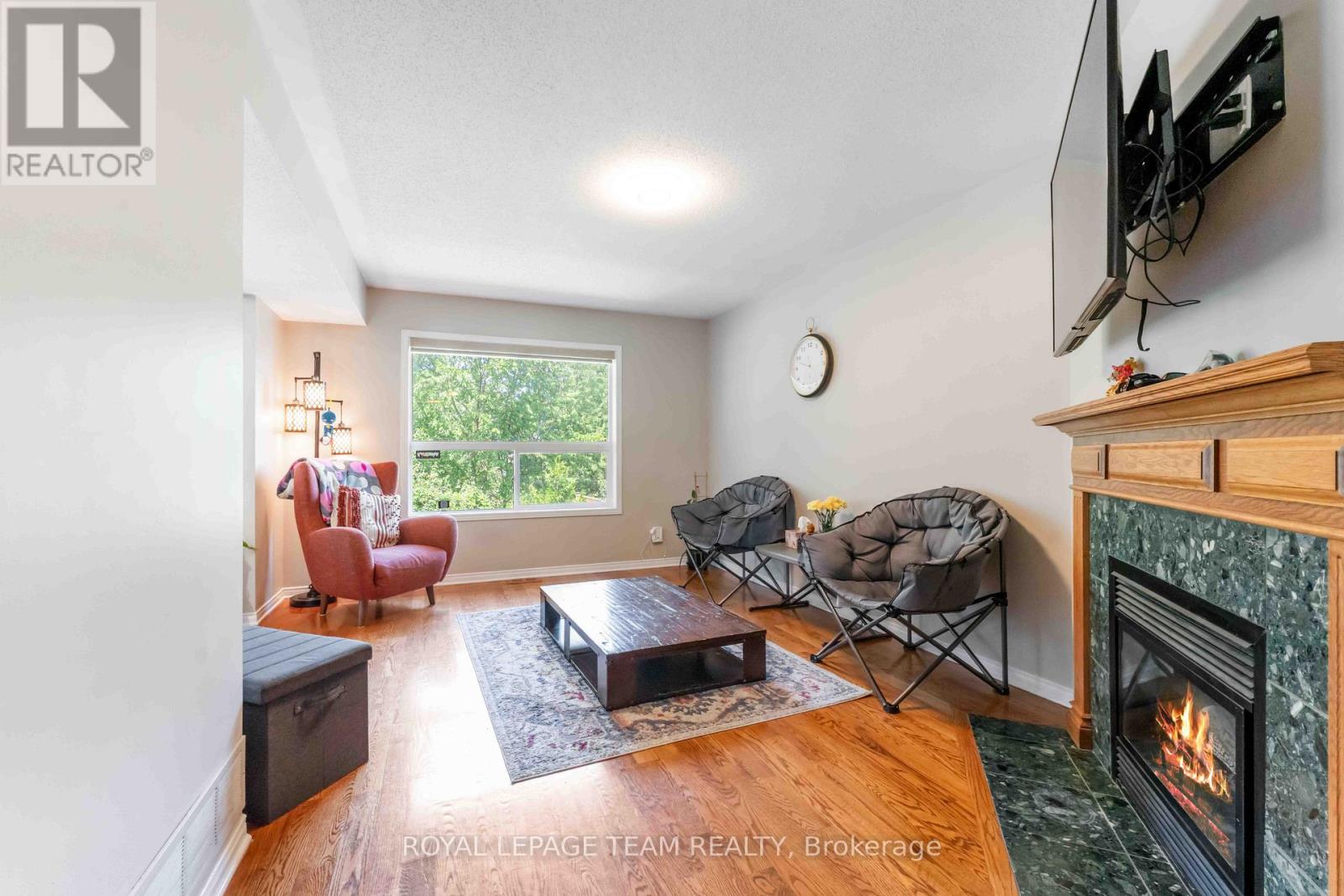 16 Cohen Avenue, Ottawa, Ontario  K2L 4E9 - Photo 6 - X13516368