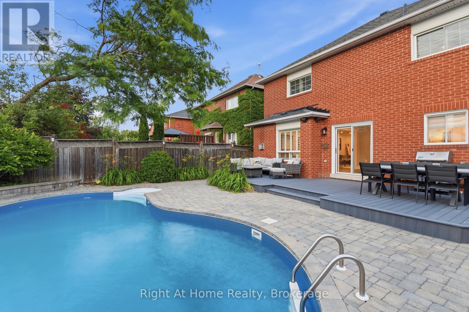 57 Lauchlin Crescent, Halton Hills, Ontario  L7G 5R5 - Photo 42 - W13516334