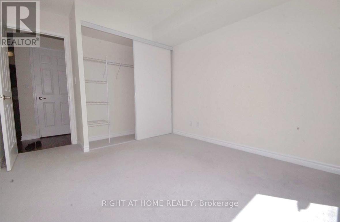 1116 - 35 Hollywood Avenue, Toronto, Ontario  M2N 0A9 - Photo 11 - C13516356
