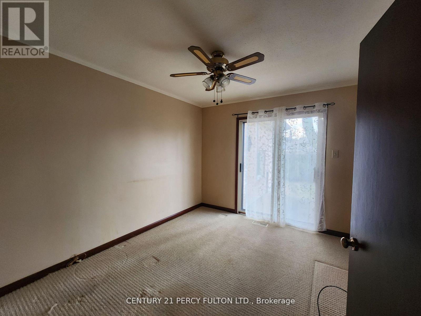464 Scarborough Golf Club Road, Toronto, Ontario  M1G 1H1 - Photo 8 - E13516382