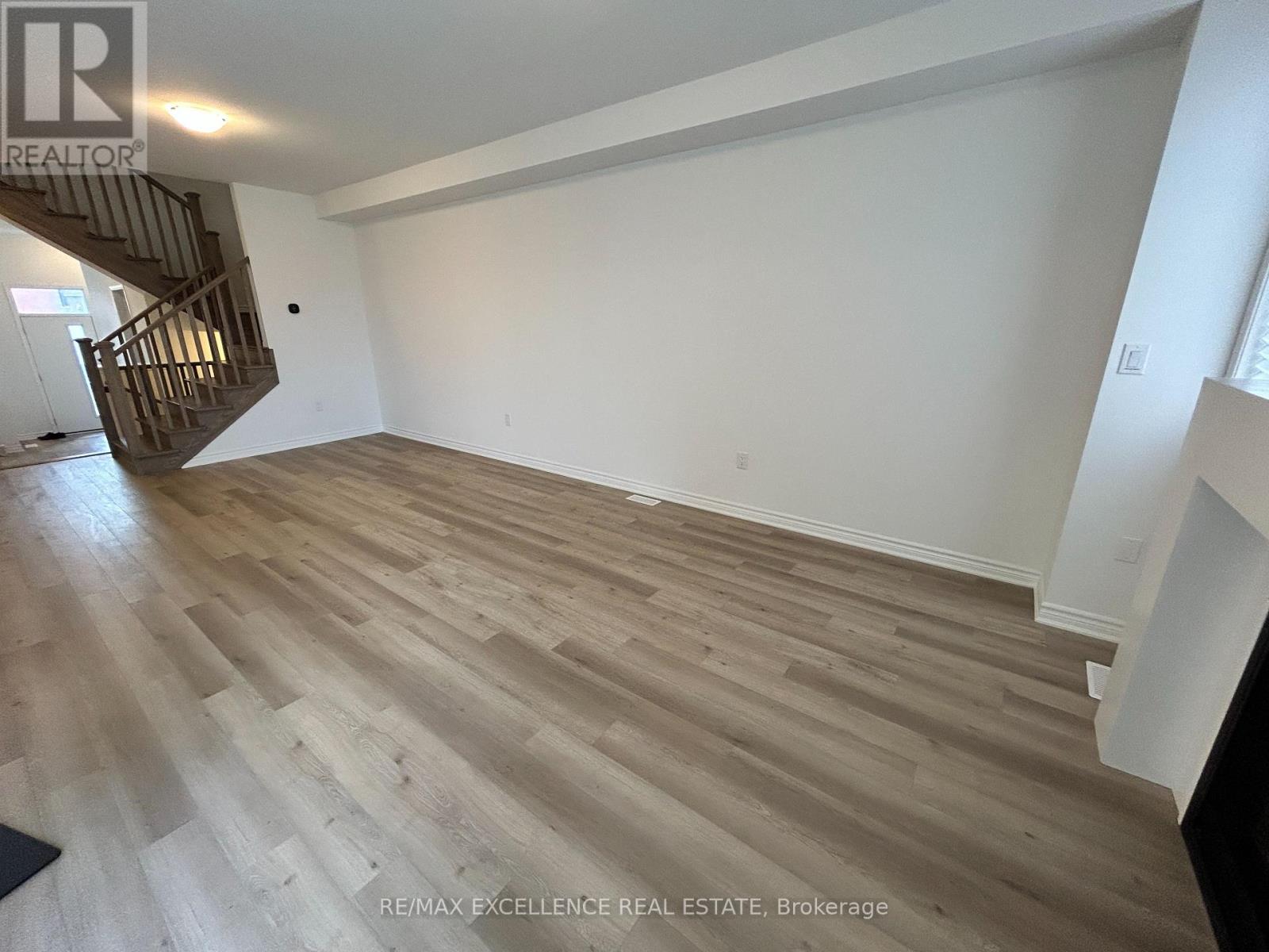 1151 Stirling Todd Terrace, Milton, Ontario  L9E 2E4 - Photo 5 - W13515616