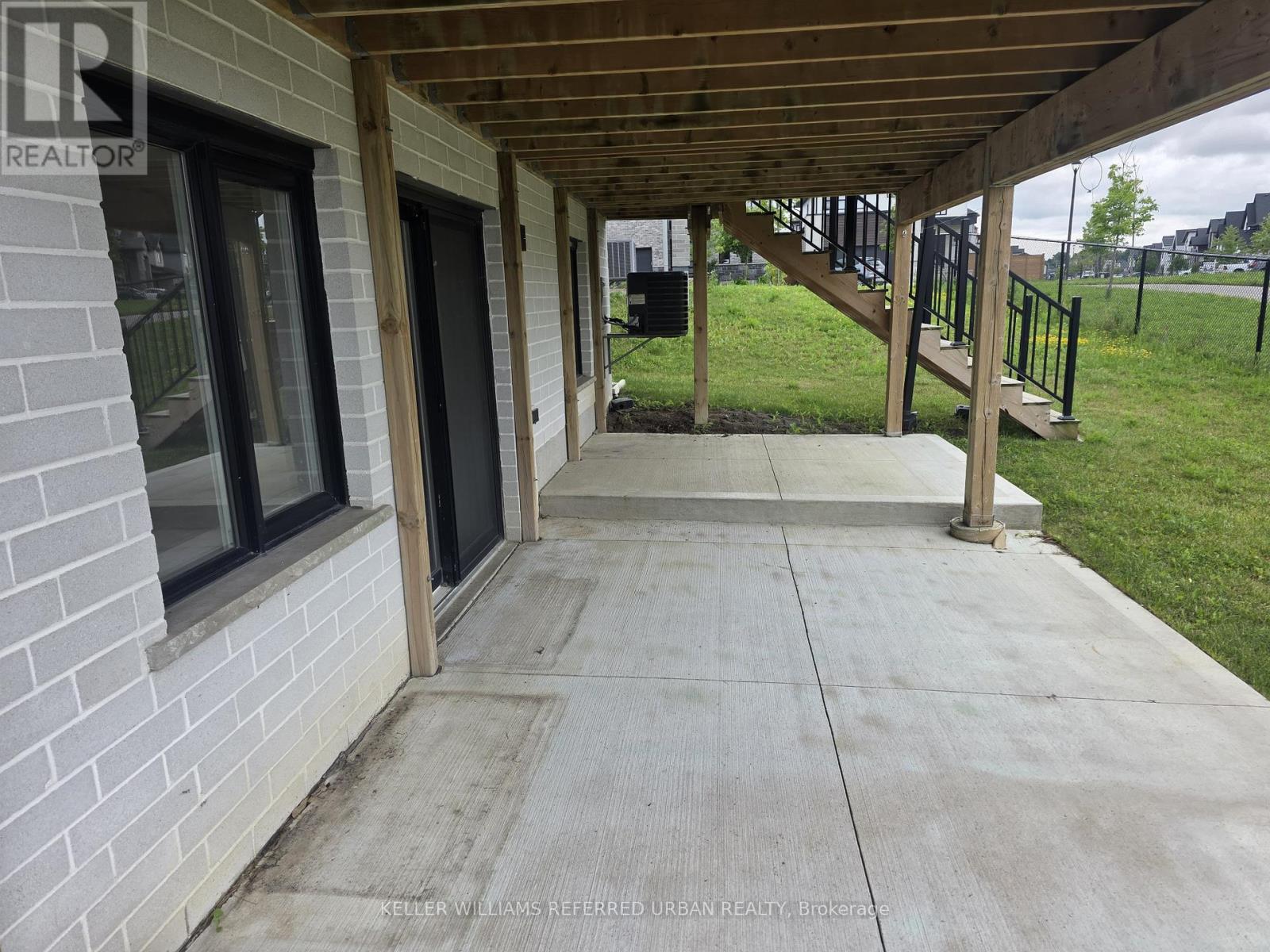 Lower Unit - 2214 Tokala Trail, London North, Ontario N6G 0V8 - Photo 14 - X13516254