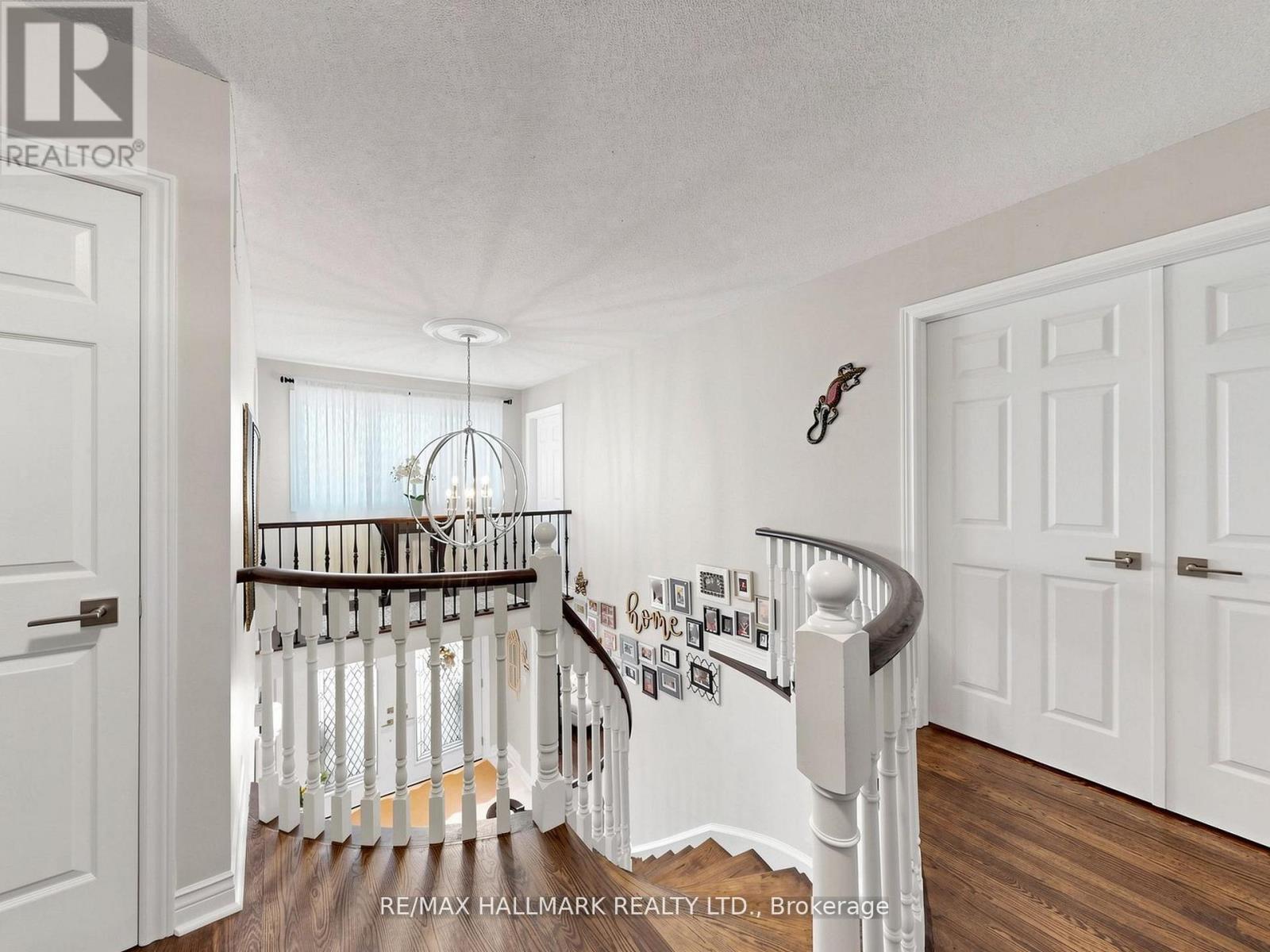 98 Arrowhead Drive, Vaughan, Ontario  L4L 4A5 - Photo 26 - N13516302