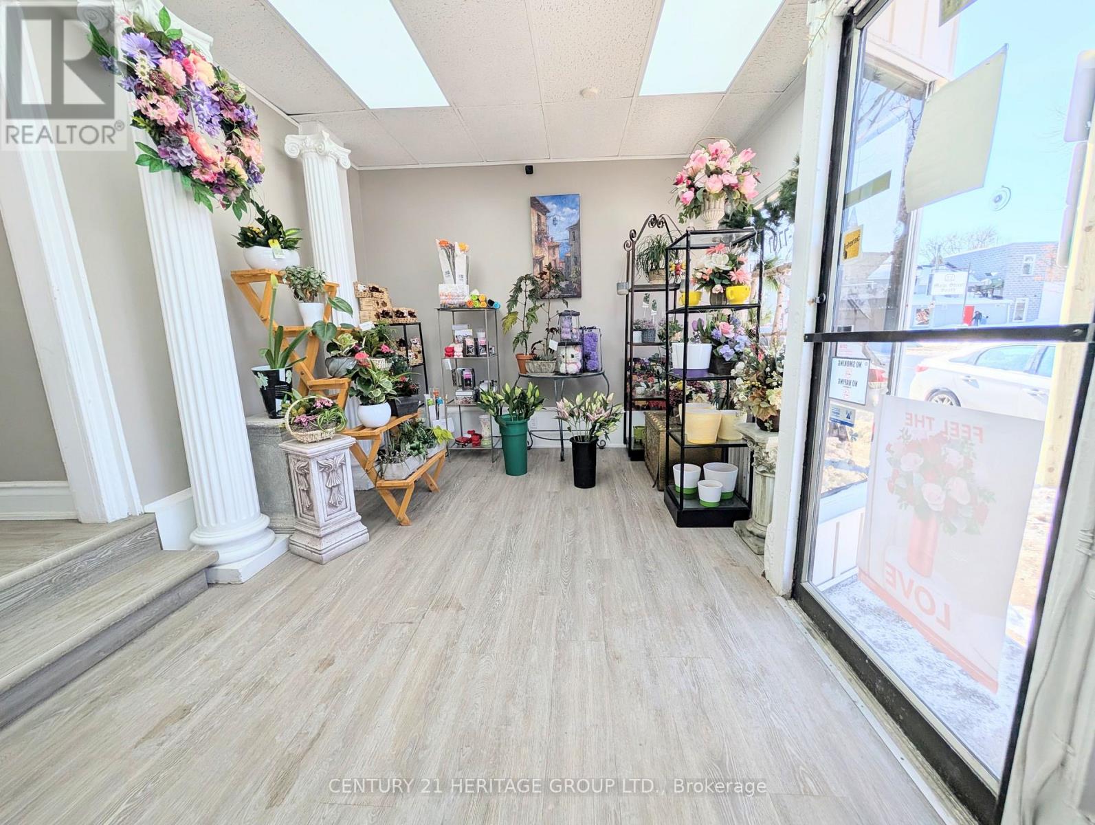 15 Main Street E, Newmarket, Ontario  L3Y 3Y1 - Photo 10 - N13516370