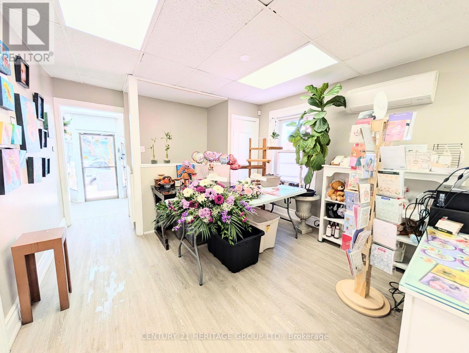15 Main Street E, Newmarket, Ontario  L3Y 3Y1 - Photo 7 - N13516370