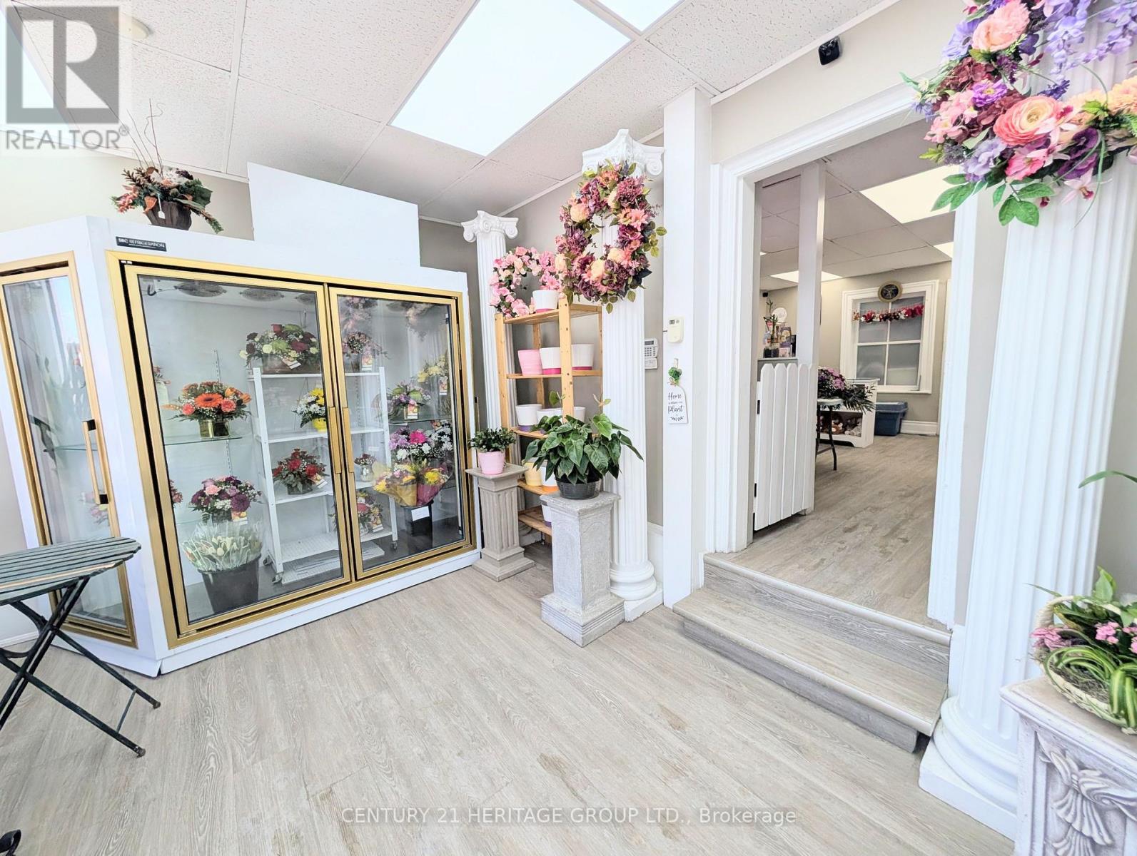15 Main Street E, Newmarket, Ontario  L3Y 3Y1 - Photo 8 - N13516370
