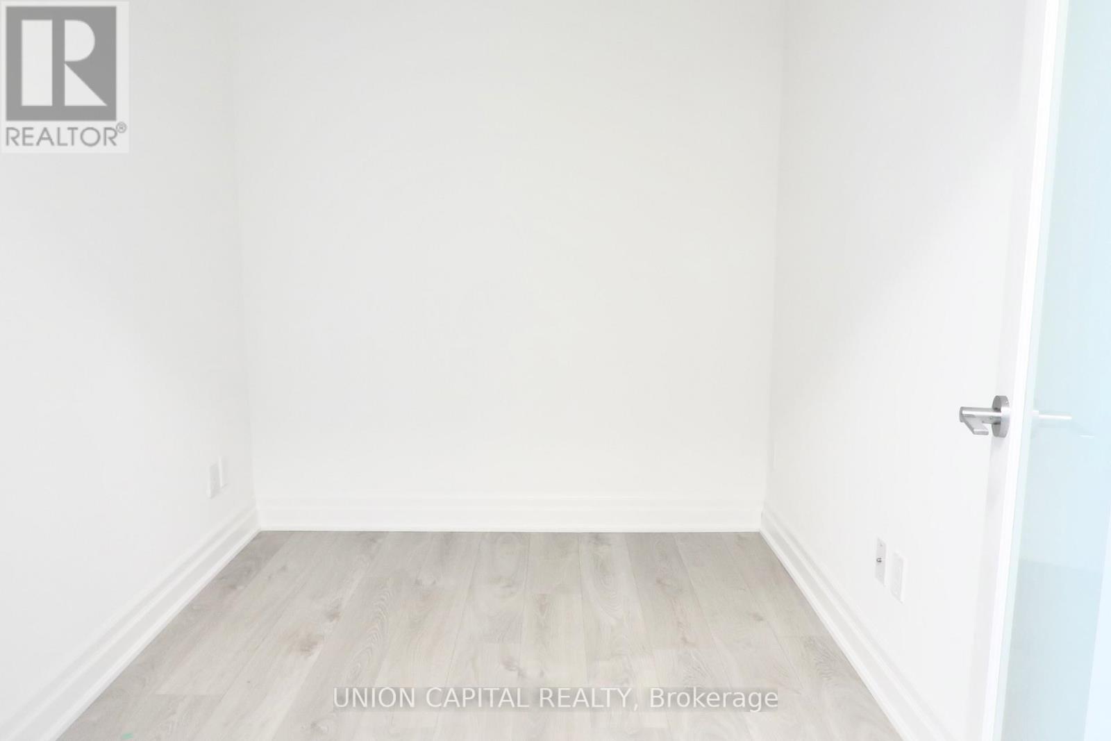 418 - 10 Rouge Valley Drive W, Markham, Ontario  L6G 0G9 - Photo 3 - N13516380