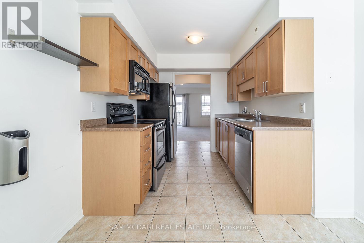 2 - 639 Dundas Street W, Mississauga, Ontario  L5B 0B5 - Photo 15 - W13516284