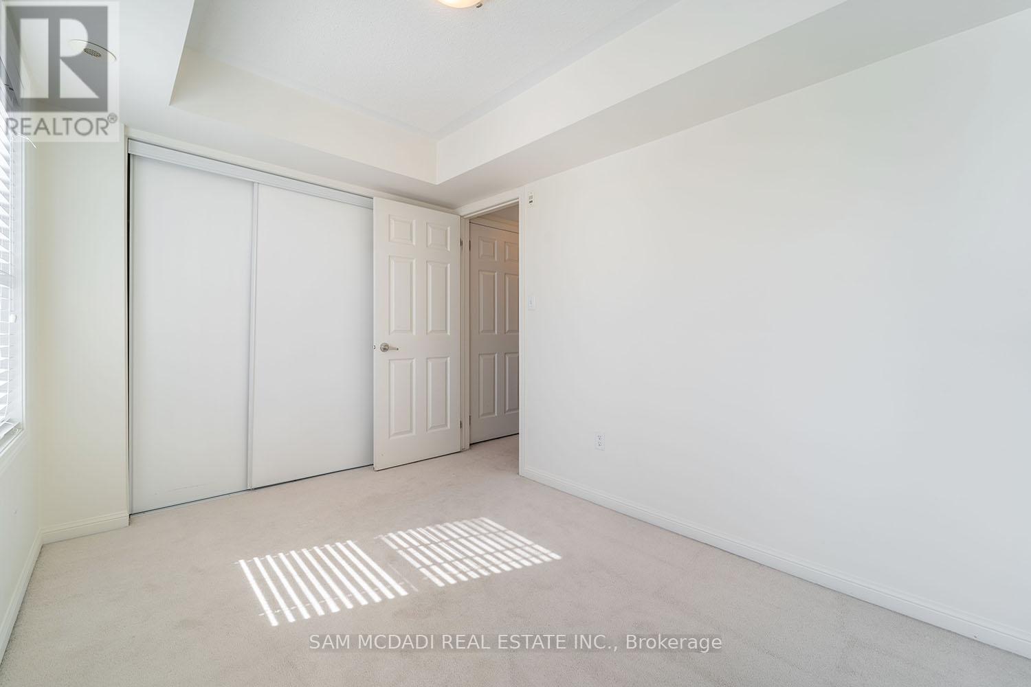 2 - 639 Dundas Street W, Mississauga, Ontario  L5B 0B5 - Photo 25 - W13516284