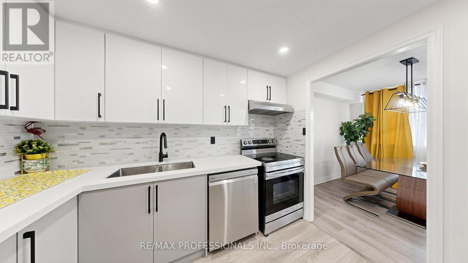 313 - 3590 Kaneff Crescent, Mississauga, Ontario  L5A 3X3 - Photo 13 - W13516290