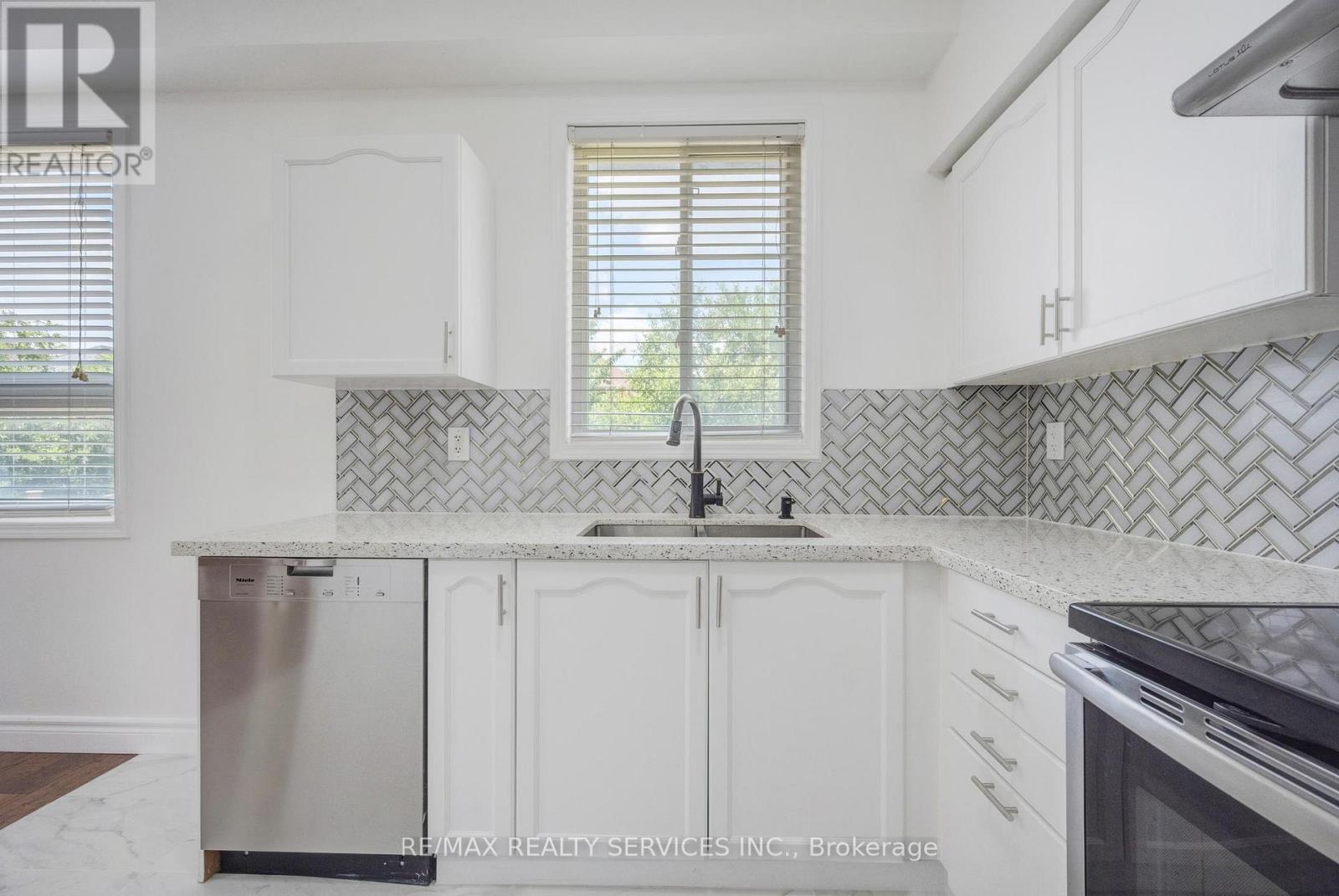15 - 7155 Magistrate Terrace, Mississauga, Ontario  L5W 1Y9 - Photo 12 - W13516330