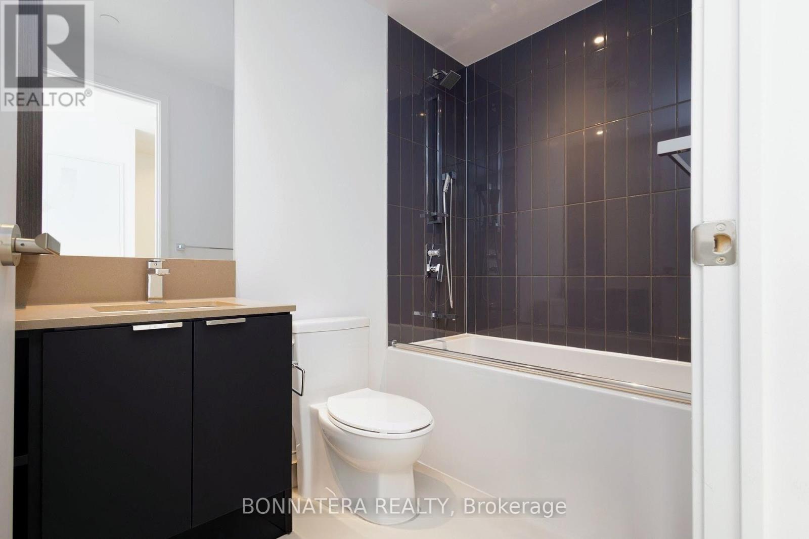 1608 - 3883 Quartz Road, Mississauga, Ontario  L5B 0M4 - Photo 10 - W13516340