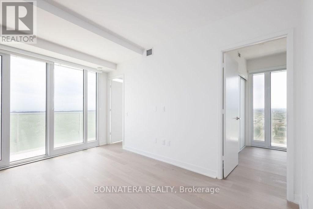 1608 - 3883 Quartz Road, Mississauga, Ontario  L5B 0M4 - Photo 7 - W13516340