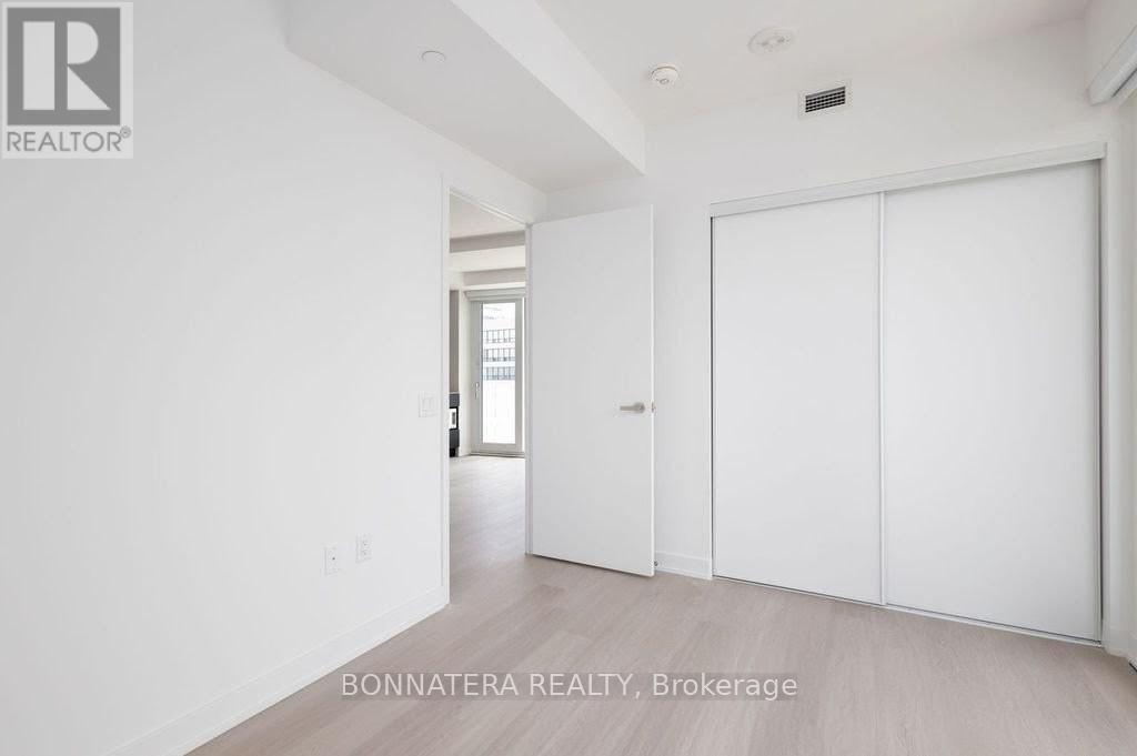 1608 - 3883 Quartz Road, Mississauga, Ontario  L5B 0M4 - Photo 8 - W13516340