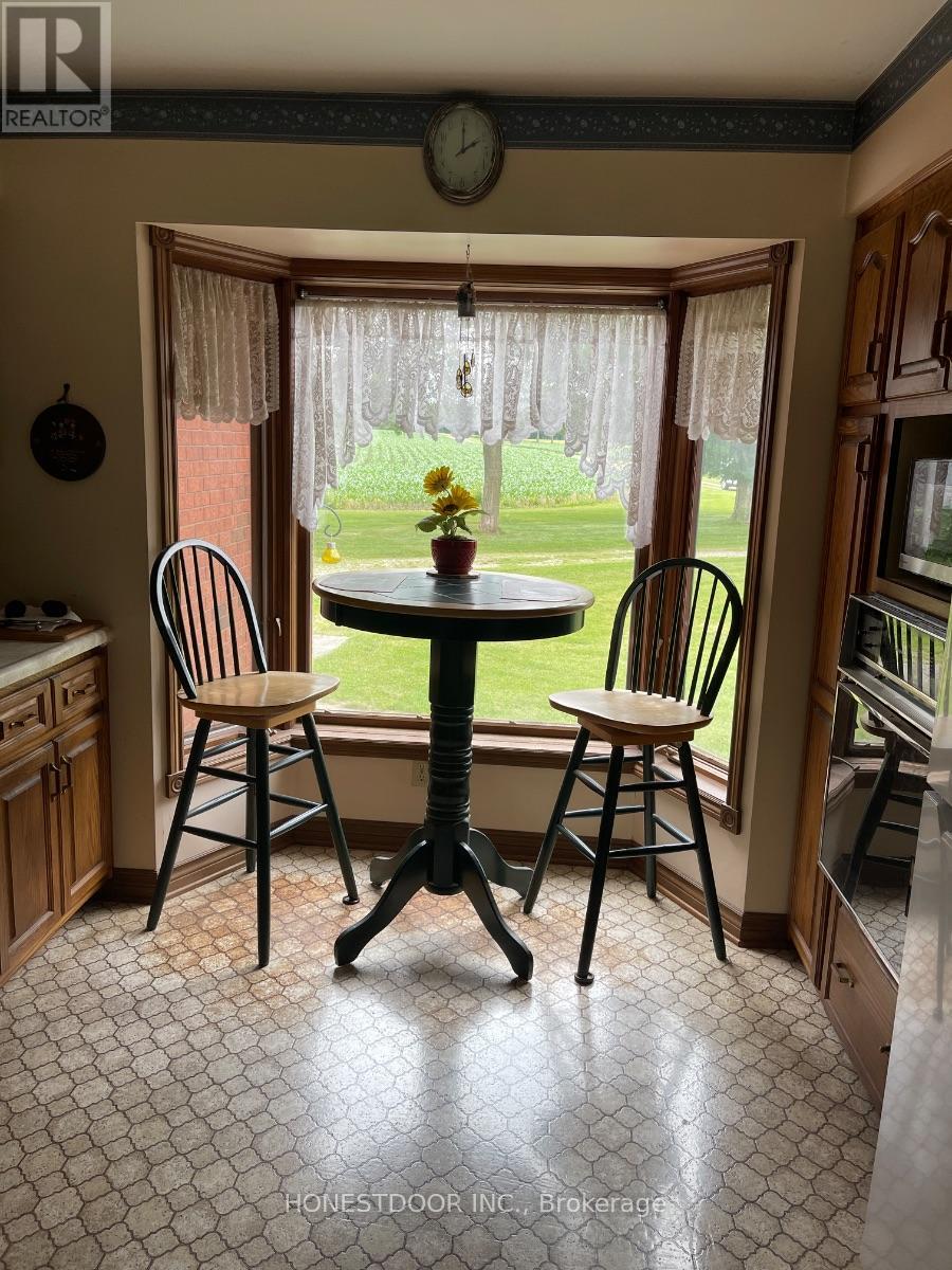 21021 Cherry Hill Road, Thames Centre, Ontario  N0M 2M0 - Photo 10 - X13516292