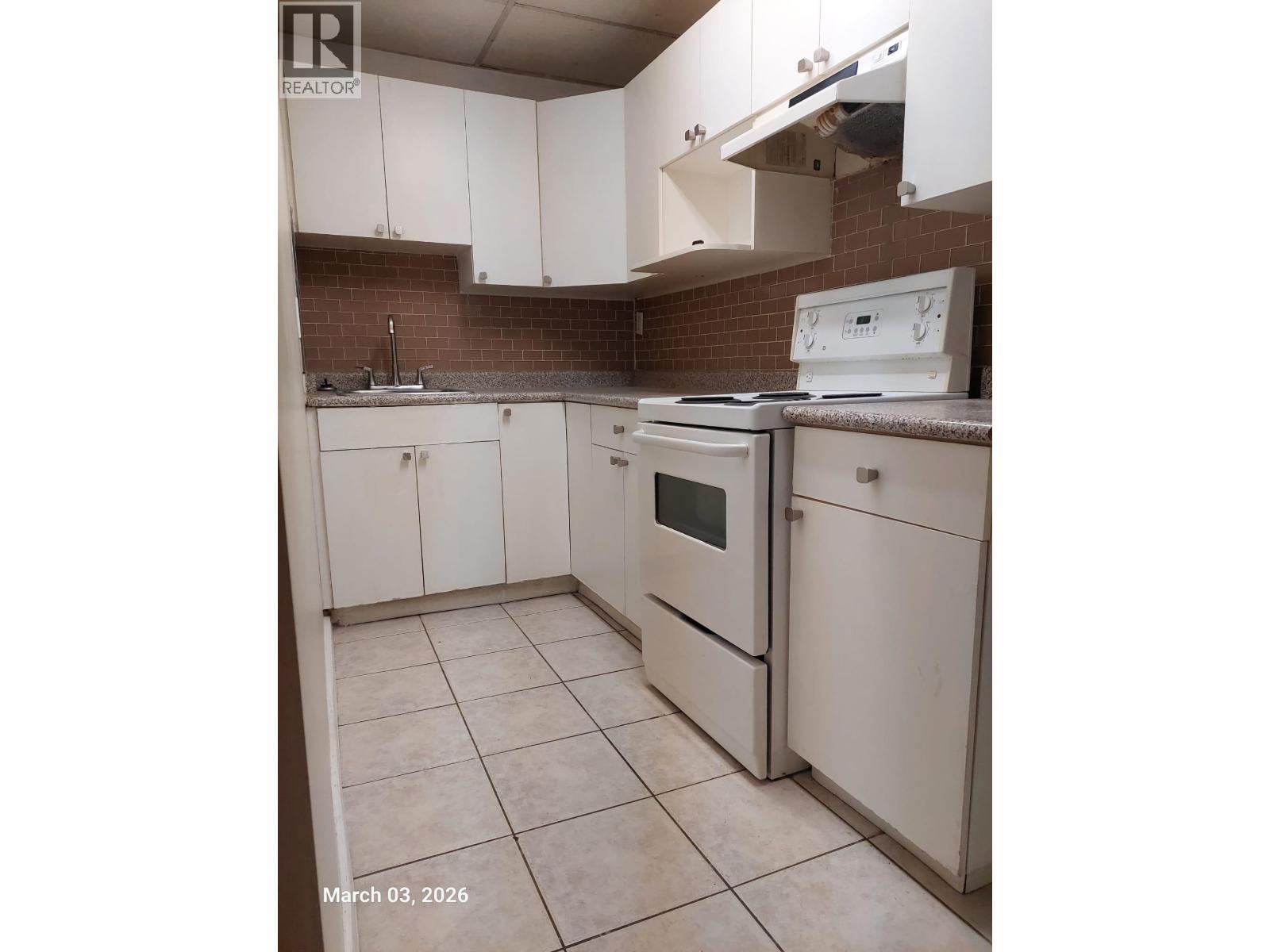 3638 E Pender Street, Vancouver, British Columbia  V5K 2E4 - Photo 3 - R3140563
