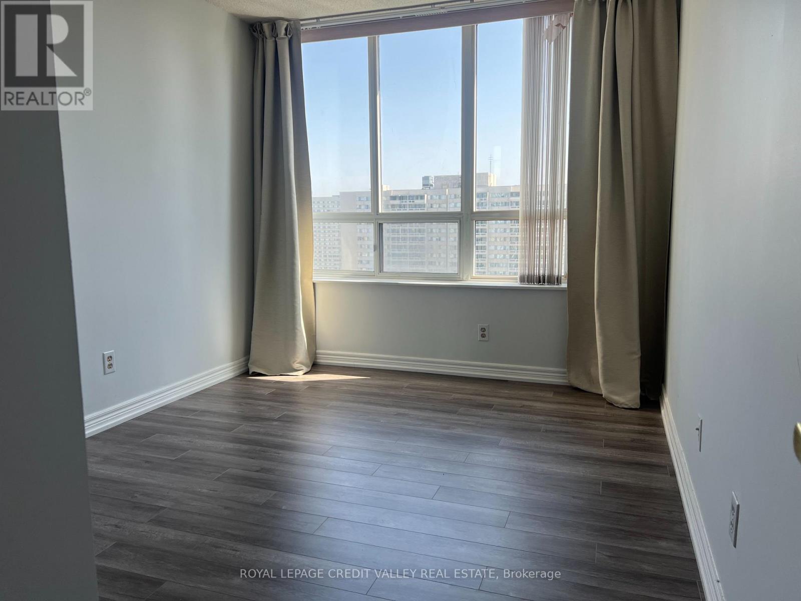 2205 - 156 Enfield Place, Mississauga, Ontario  L5B 4L8 - Photo 20 - W13513572