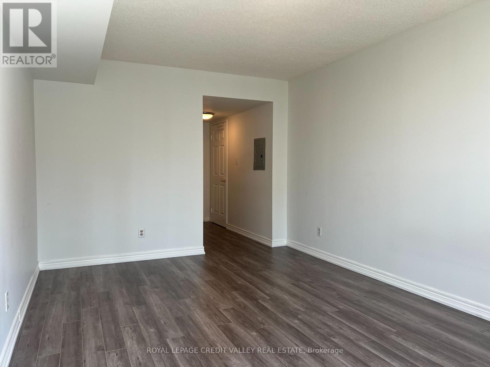 2205 - 156 Enfield Place, Mississauga, Ontario  L5B 4L8 - Photo 14 - W13513572