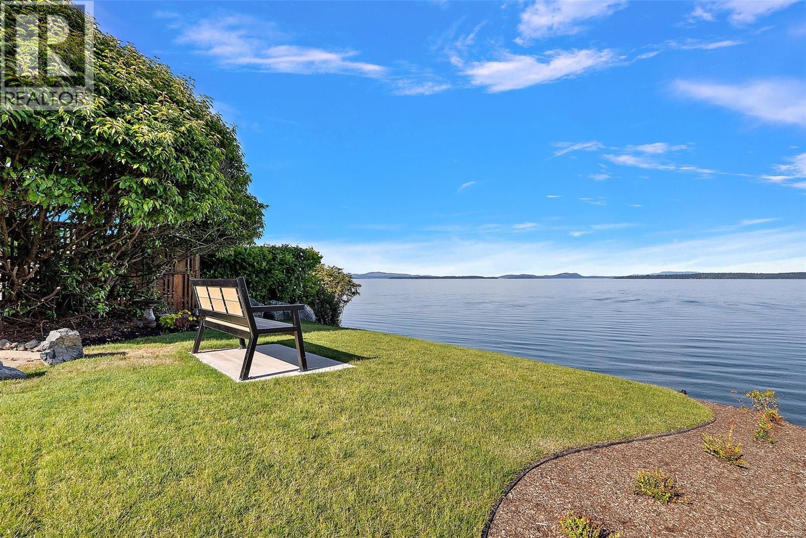 302 9115 Lochside Dr, North Saanich, British Columbia  V8L 1N1 - Photo 49 - 1042082