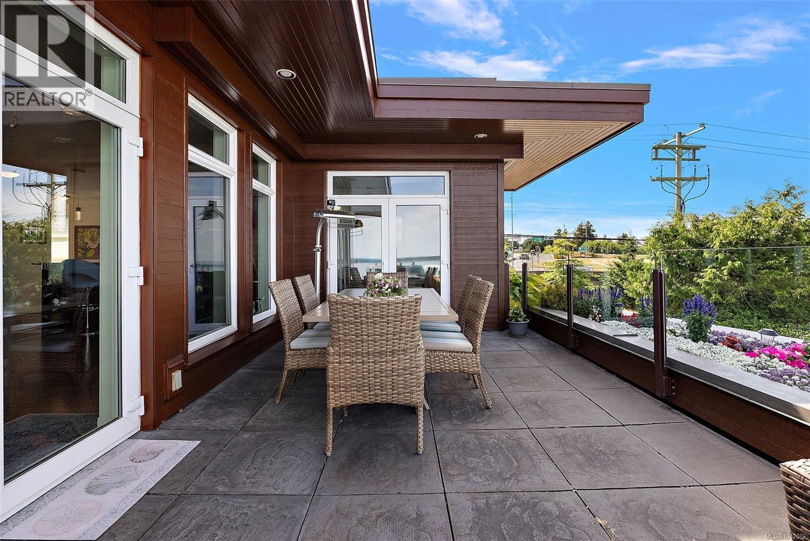 302 9115 Lochside Dr, North Saanich, British Columbia  V8L 1N1 - Photo 5 - 1042082