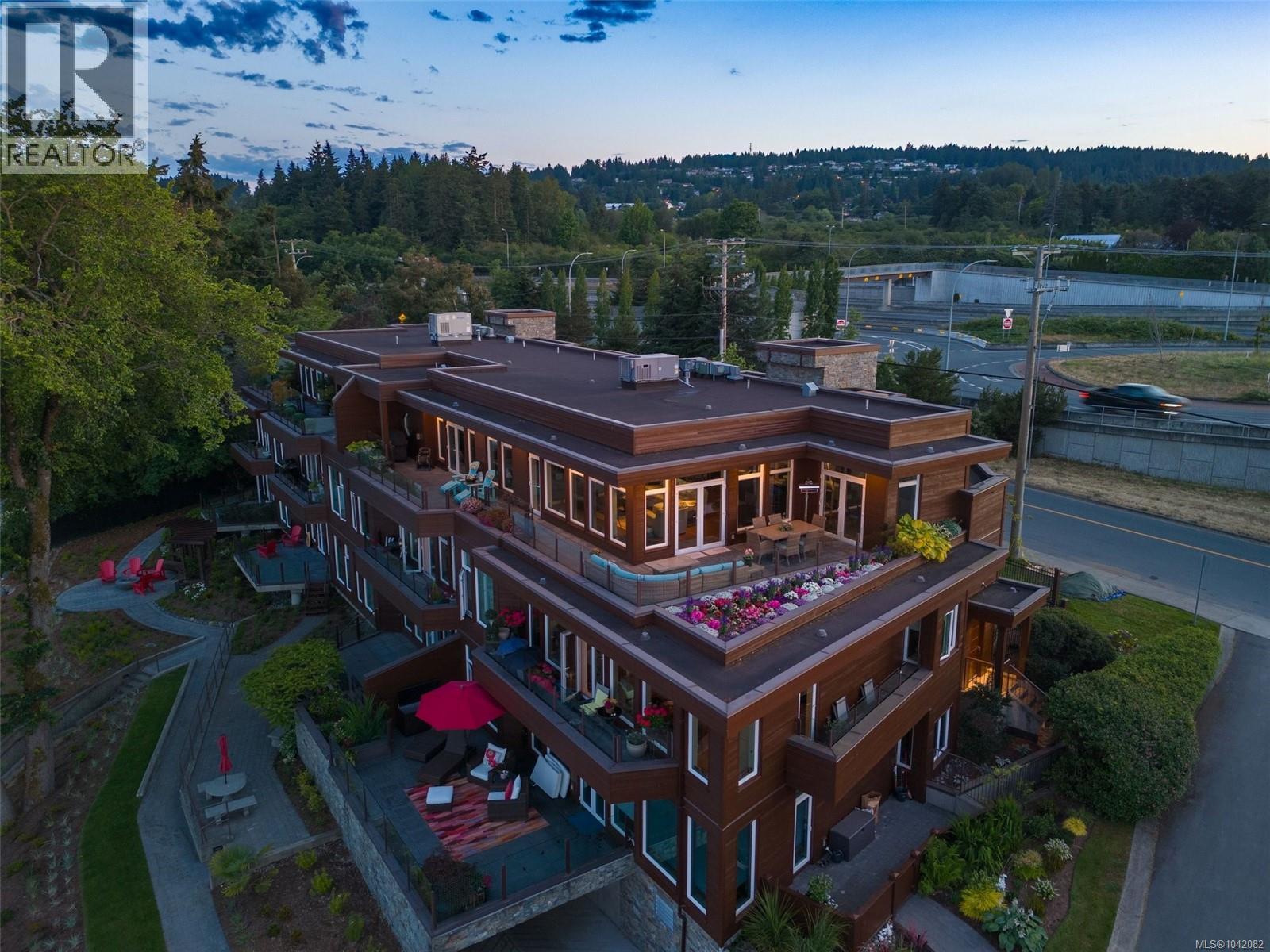 302 9115 Lochside Dr, North Saanich, British Columbia  V8L 1N1 - Photo 74 - 1042082