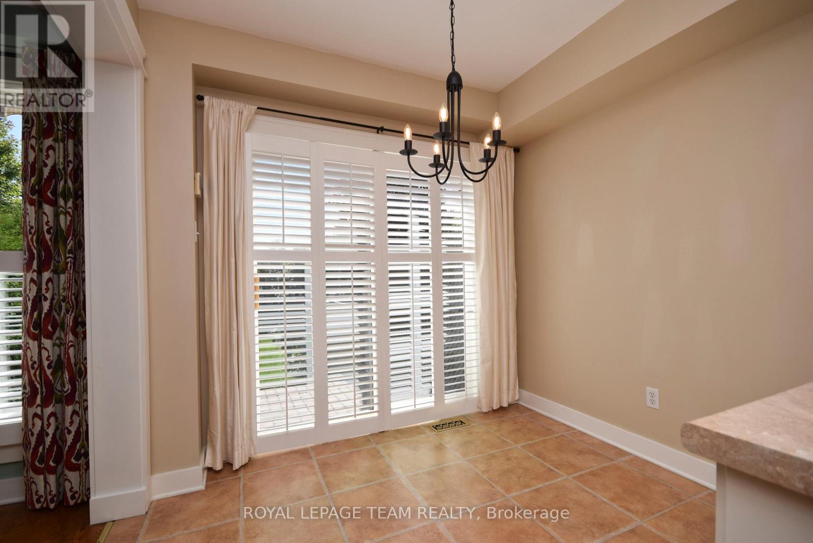 55 Harrington Court, Ottawa, Ontario  K2K 2S6 - Photo 15 - X13516442