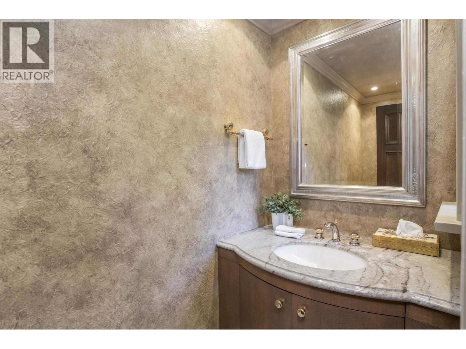 4576 Connaught Drive, Vancouver, British Columbia V6J 4E2 - Photo 19 - R3142195