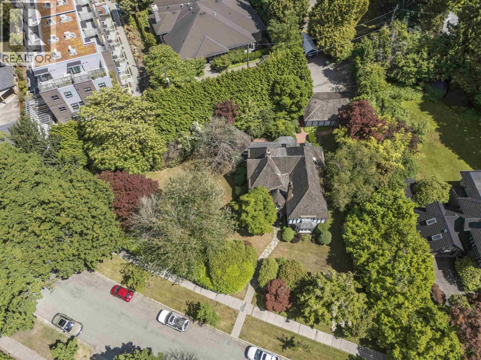 4576 Connaught Drive, Vancouver, British Columbia V6J 4E2 - Photo 37 - R3142195