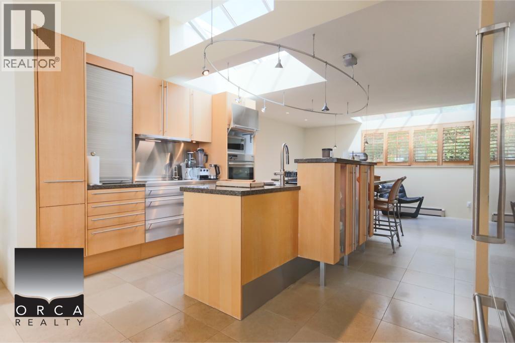5060 Pinetree Crescent, West Vancouver, British Columbia  V7W 3B4 - Photo 11 - R3142184