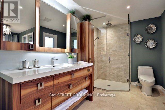 215 River Oaks Boulevard E, Oakville, Ontario  L6H 5N3 - Photo 9 - W13516424
