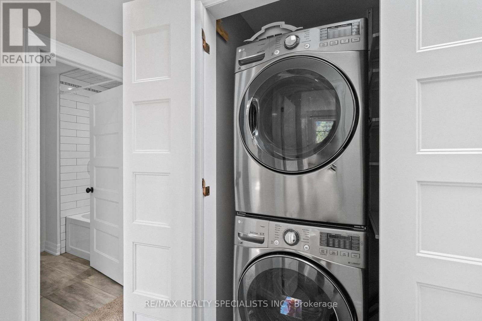 73 Eleventh Street, Toronto, Ontario M8V 3G4 - Photo 34 - W13516428