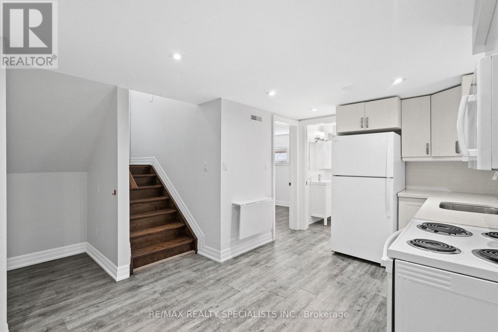 73 Eleventh Street, Toronto, Ontario M8V 3G4 - Photo 37 - W13516428