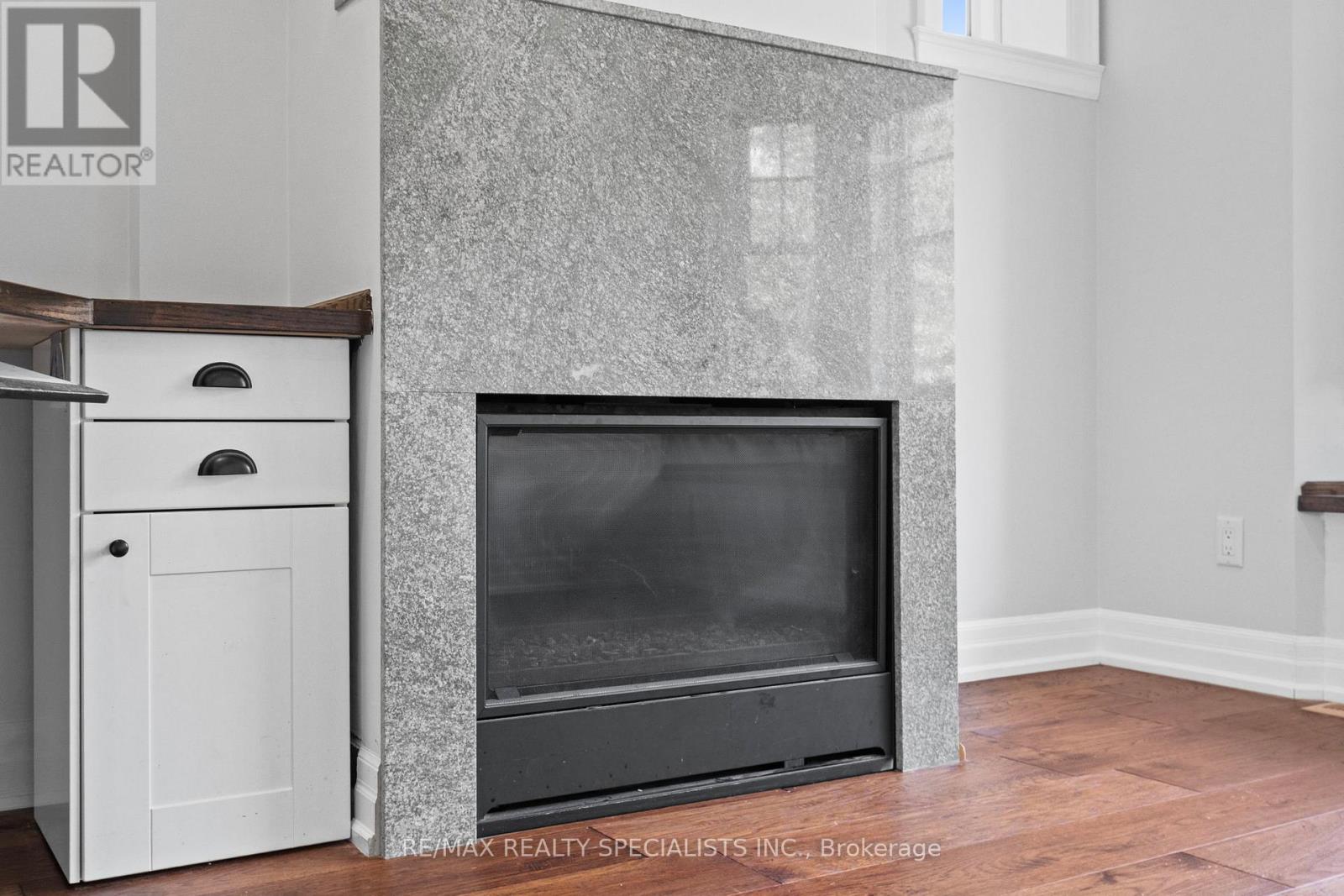 73 Eleventh Street, Toronto, Ontario M8V 3G4 - Photo 7 - W13516428