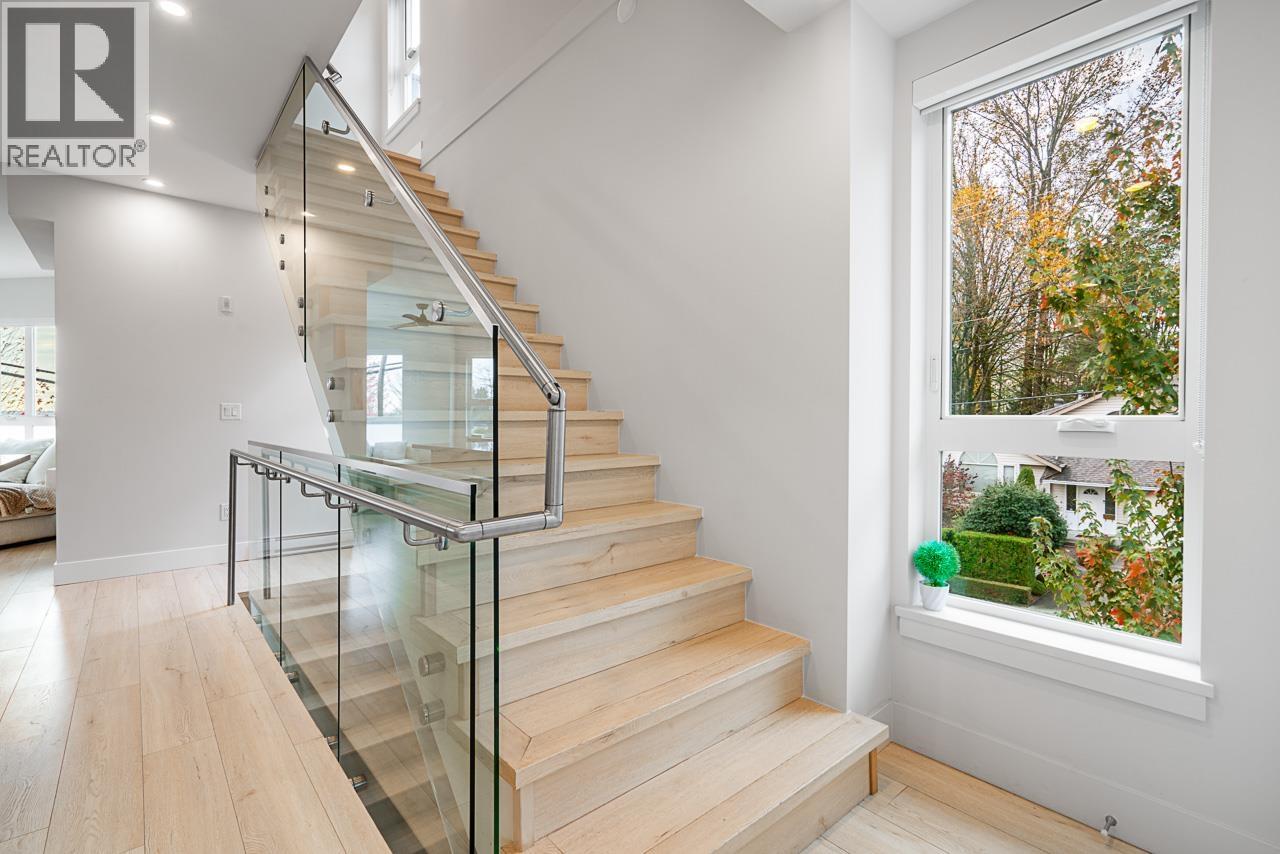 1710 Larson Road, North Vancouver, British Columbia  V7M 2Z4 - Photo 11 - R3142202