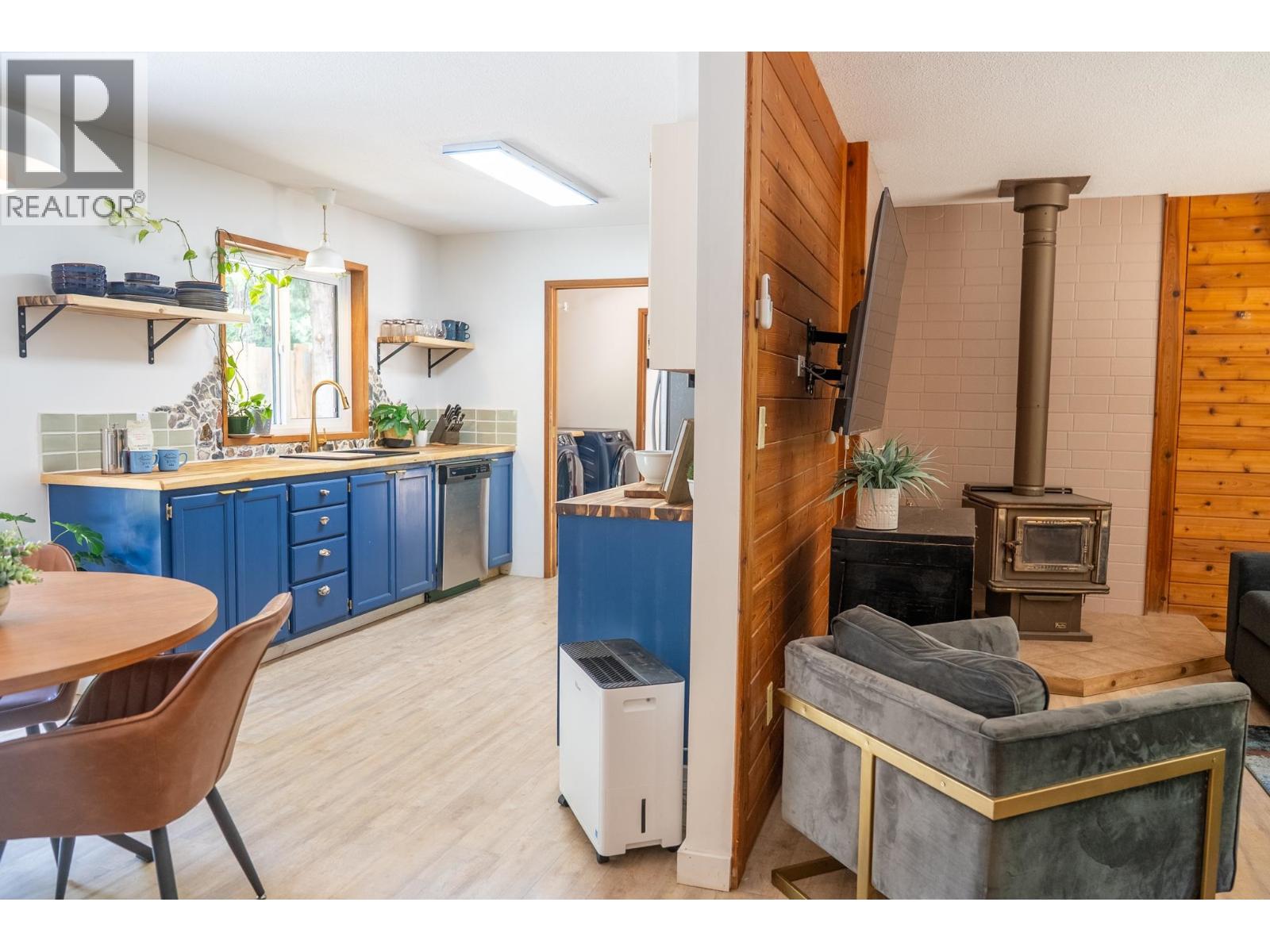 4746 Bosun Way, Pender Island, British Columbia  V0N 2M0 - Photo 6 - R3142145